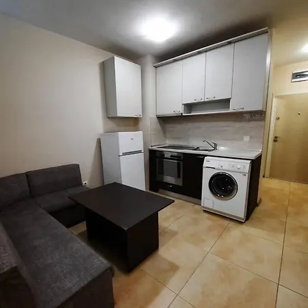 White Homes Apartmán *